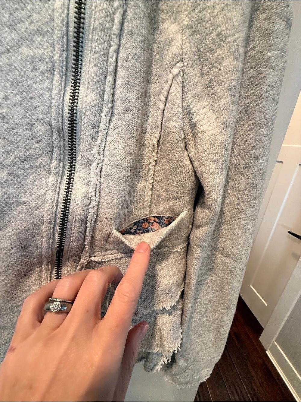 Sundance Joy Gray Ruffle Jacket, Size Small - Picture 8 of 10